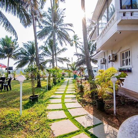 Bed and Breakfast White House In Goa, Truly Amazing Experience Saligao Exterior foto